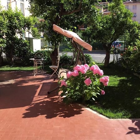 Casa Luigia Rooms Mtb In Finalborgo Bike Room Tour Ebike Trekking Finale Ligure Eksteriør bilde
